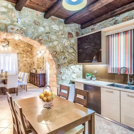 Villa Zante Poolside Paradise - La Vite Stone